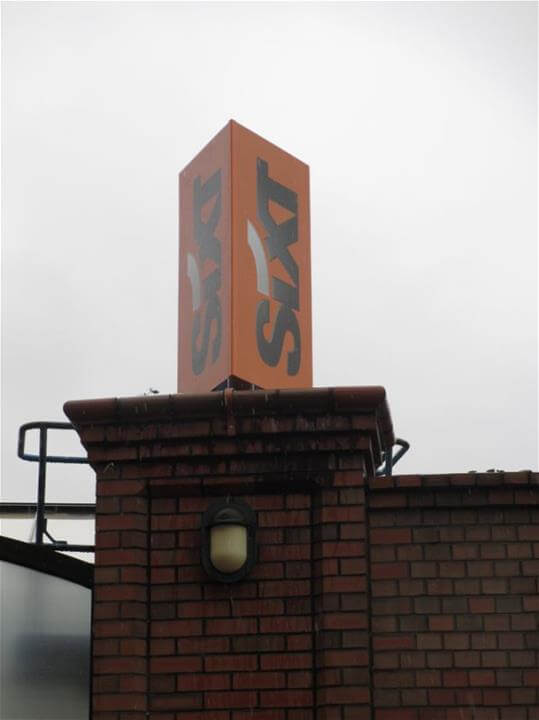 sixt_30